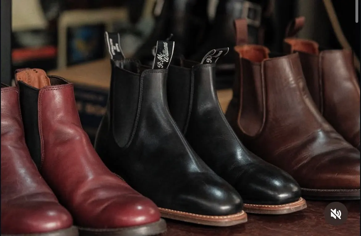 RM Williams Craftsman chelsea boots