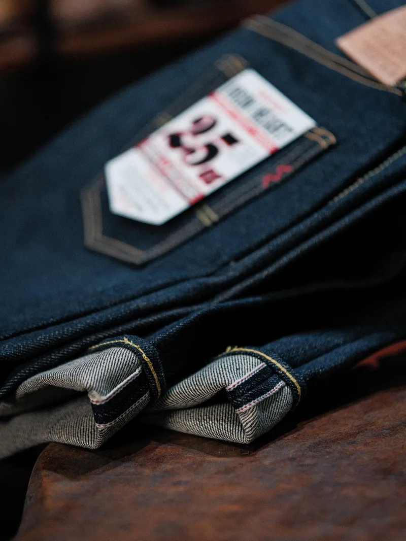 Iron Heart Iron Heart 555XHS 25oz Selvedge Denim
